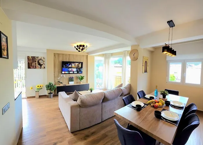 Infinity Spacious 2 Bedroom, 2 Bathroom By Namaste Elite * توريمولينوس